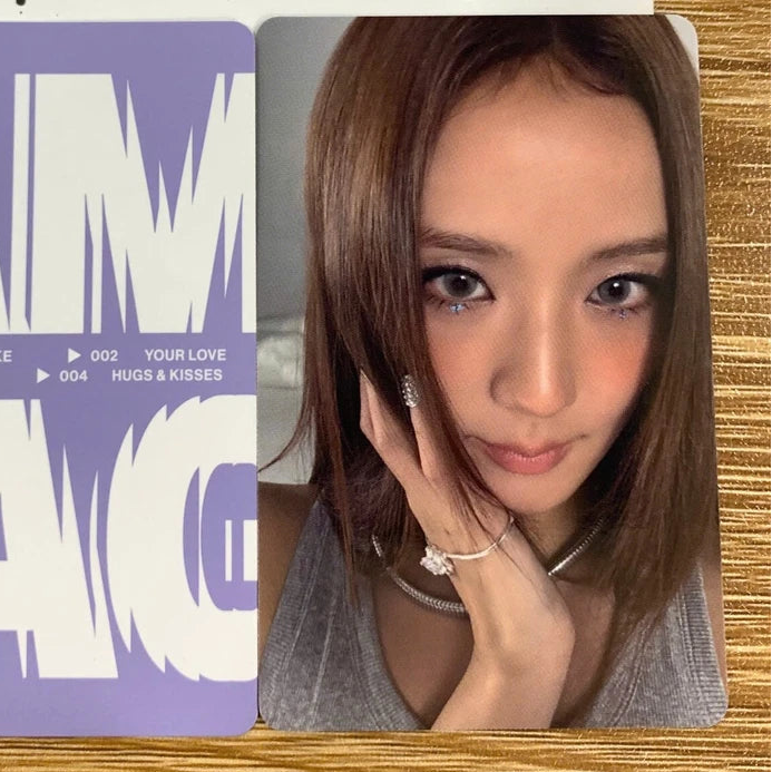 JISOO "AMORTAGE" - Official Photocard Pop-Up