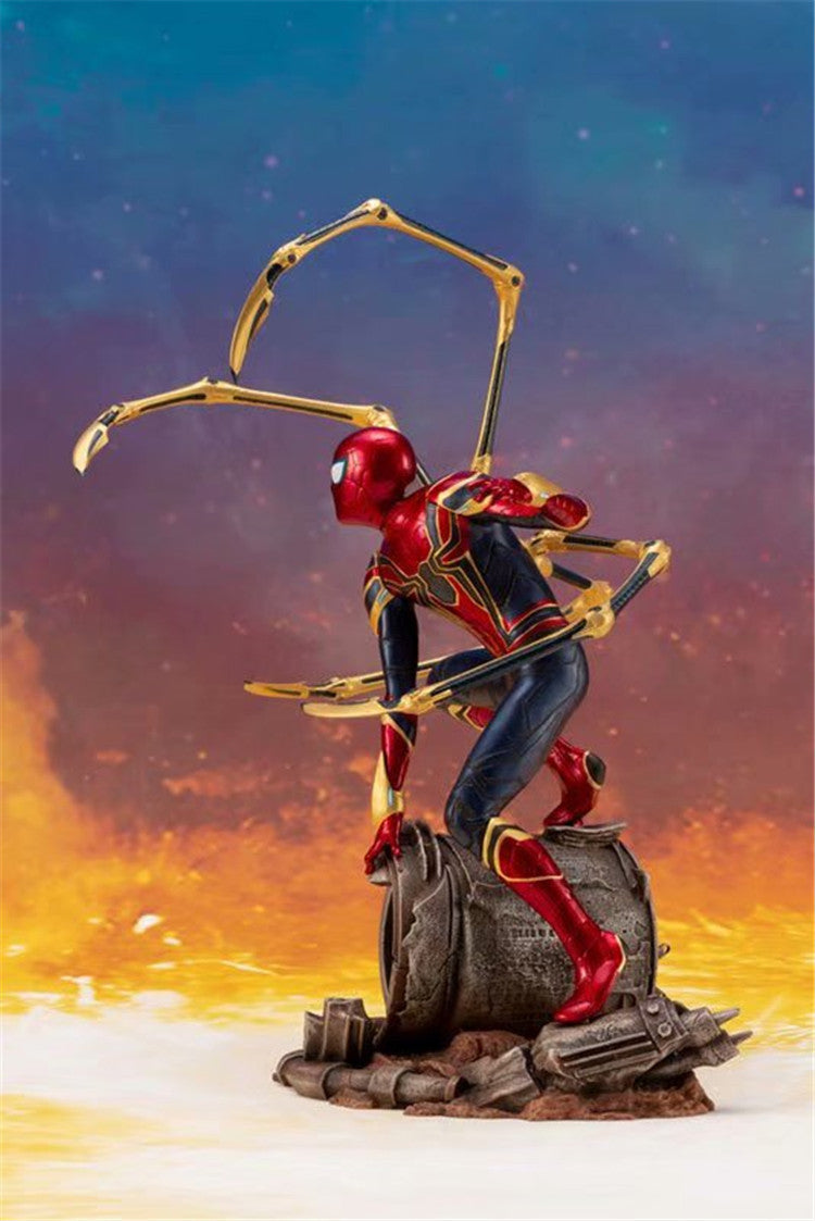Avengers - Infinity War Spider-Man Figure